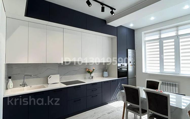 4-бөлмелі пәтер · 130 м² · 4/12 қабат, 19-й микрорайон 28 — Ниш,ктл,музей, бағасы: 67 млн ₸ в Актау — фото 2