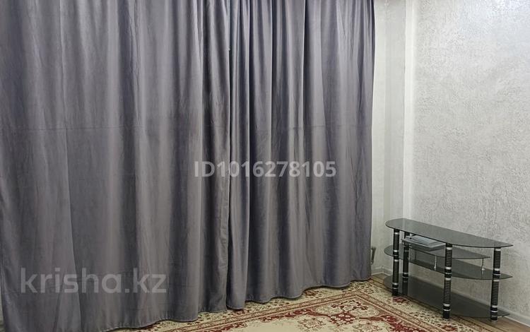 1-комнатная квартира · 53 м², мкр Арай-2 15 за 110 000 ₸ в Таразе — фото 2