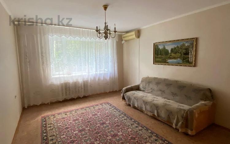 4-комнатная квартира · 80 м² · 3/5 этаж, Ескалиева 227 за 170 000 ₸ в Уральске — фото 2