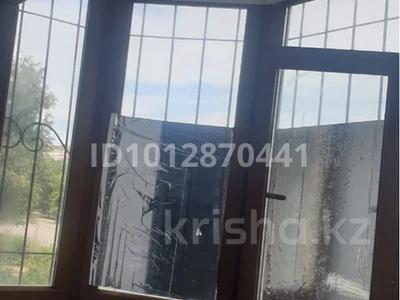 1-бөлмелі пәтер · 34 м² · 2/5 қабат, мкр 8 298 — Анварға қарама-қарсы., бағасы: 100 000 ₸ в Актобе