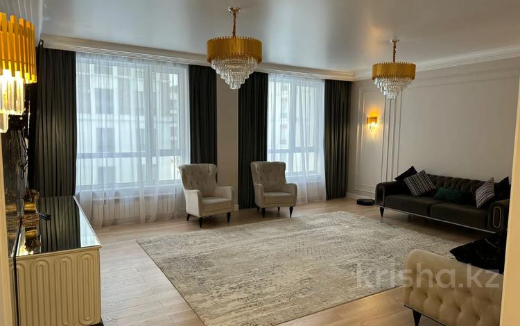 4-комнатная квартира · 212 м² · 3/8 этаж, Туран 5/6 — КПП, охрана, парк за 195 млн ₸ в Астане, Есильский р-н — фото 20
