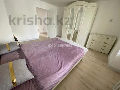 3-бөлмелі пәтер · 90 м² · 3/5 қабат, Центральный ш/а., Азаттык 71, бағасы: 300 000 ₸ в Атырау, мкр Центральный