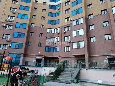 1-комнатная квартира · 40 м² · 9/9 этаж, мкр 5, Тлепбергенова 80 за 170 000 ₸ в Актобе