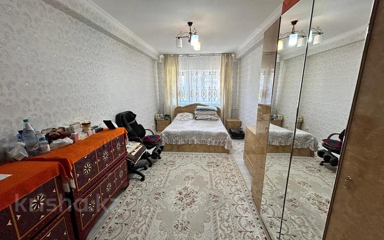 4-комнатная квартира · 170 м² · 3/3 этаж, Майкудук, Мкр Голубые пруды за 26 млн ₸ в Караганде, Алихана Бокейханова р-н — фото 2