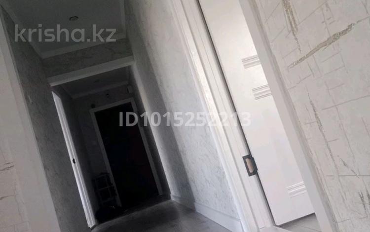 3-комнатная квартира · 80 м² · 2/5 этаж, 16-й микрорайон 17 — Кофе Хилтон за 26 млн ₸ в Шымкенте, Аль-Фарабийский р-н — фото 2