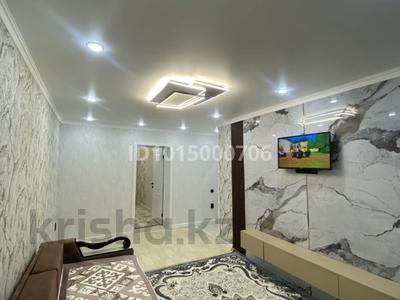 3-бөлмелі пәтер · 58 м² · 1/5 қабат, 14-шағынаудан 18, бағасы: 15.2 млн ₸ в Караганде, Алихана Бокейханова р-н