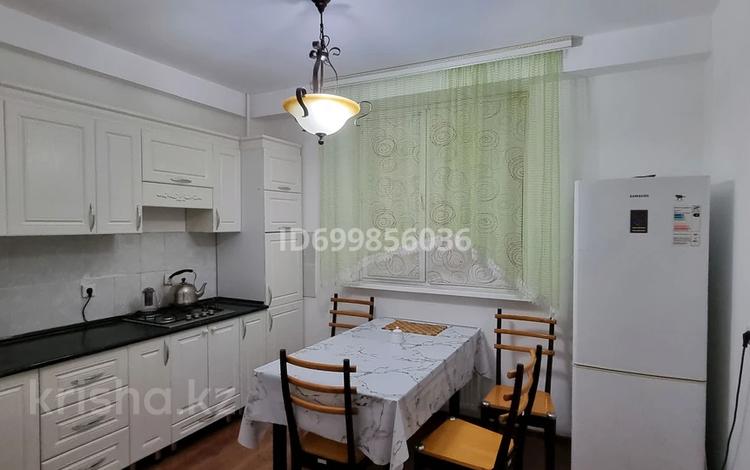 2-бөлмелі пәтер · 60 м² · 4/5 қабат, 17-й мкр 78, бағасы: 170 000 ₸ в Актау — фото 4