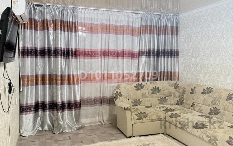 1-бөлмелі пәтер · 37.7 м² · 5/5 қабат, Қонаев ш/а. 65 — Напротив ЗАГСа, бағасы: 13.5 млн ₸ в Уральске, мкр Кунаева — фото 2