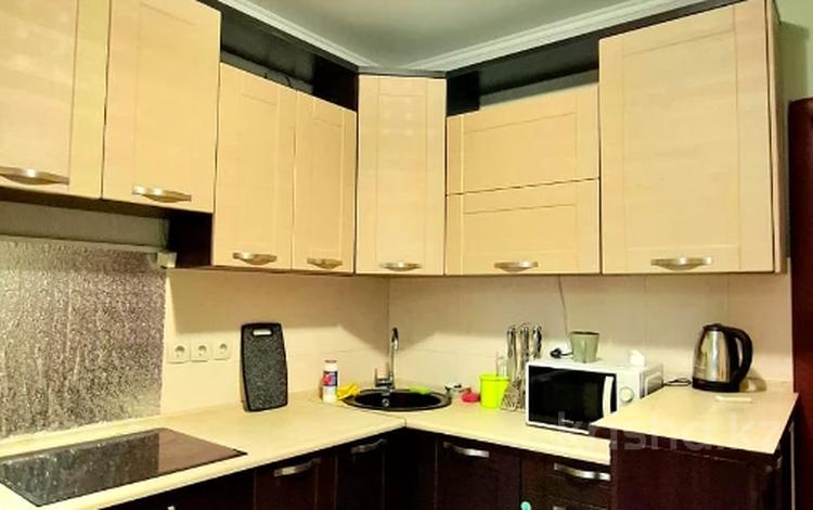 2-комнатная квартира · 49 м² · 6/9 этаж, мкр Самал-2 72 за 350 000 ₸ в Алматы, Медеуский р-н — фото 10