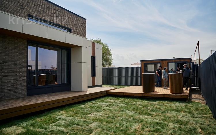 5-комнатная квартира · 275.49 м², Алатуская трасса п. Туздыбастау за ~ 152.8 млн 〒 в Туздыбастау (Калинино) — фото 17