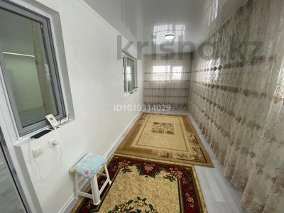 Отдельный дом · 4 комнаты · 125 м² · 10 сот., Жанажол 103 за 40 млн ₸ в Талдыкоргане, село Ынтымак
