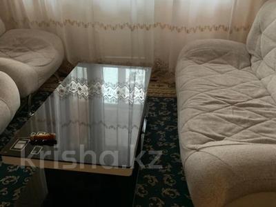 2-бөлмелі пәтер, 50 м², 3/5 қабат, 18-й микрорайон, 18-й микрорайон 10, бағасы: 17 млн 〒 в Шымкенте, Енбекшинский р-н