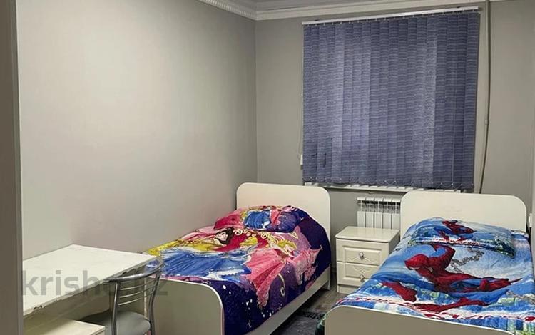 3-бөлмелі пәтер · 58 м² · 1/5 қабат, Гагарина 1 — Калдаякова, бағасы: 20 млн ₸ в Шымкенте — фото 2