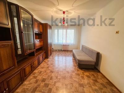 1-комнатная квартира · 32 м² · 1/5 этаж, Мкр. Самал 4 за 9.9 млн 〒 в Талдыкоргане, мкр Самал