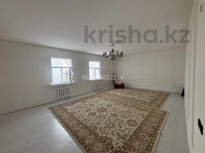 Отдельный дом · 6 комнат · 175 м² · 10 сот., мкр Томарлы, Кенже Бектемирова за 35 млн 〒 в Атырау