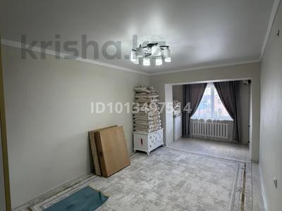 3-бөлмелі пәтер · 70 м² · 2/2 қабат, Бергалиева 14 — возле ЖД БОЛЬНИЦЫ, бағасы: 18 млн ₸ в Атырау, мкр Привокзальный-1
