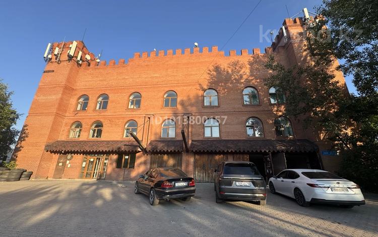 Еркін · 450 м², бағасы: ~ 1.1 млн ₸ в Усть-Каменогорске — фото 2