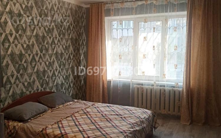 3-комнатная квартира, 62 м², 1/4 этаж, мкр №9 24 за 35 млн 〒 в Алматы, Ауэзовский р-н — фото 2