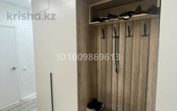 3-бөлмелі пәтер · 102 м² · 5/6 қабат, Микрорайон Береке, Мкр. Береке, 45 45, бағасы: 58 млн ₸ в Костанае — фото 2