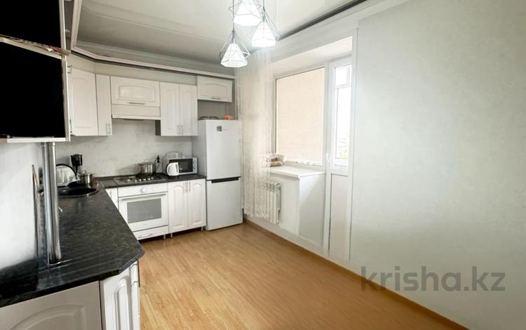 2-комнатная квартира · 75.4 м² · 5/9 этаж, Старый Аэропорт 1у за 24 млн 〒 в Кокшетау — фото 8