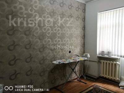 2-комнатная квартира, 45 м², 2/2 этаж, Гагарина за 10 млн 〒 в Кентау