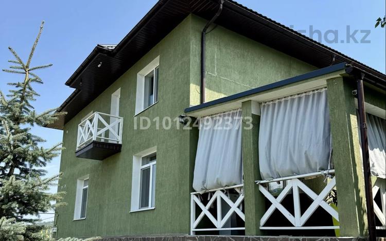 Отдельный дом · 4 комнаты · 260.3 м² · 6.5 сот., мкр Каменское плато, Минфин 45 за 155 млн ₸ в Алматы, Медеуский р-н — фото 2