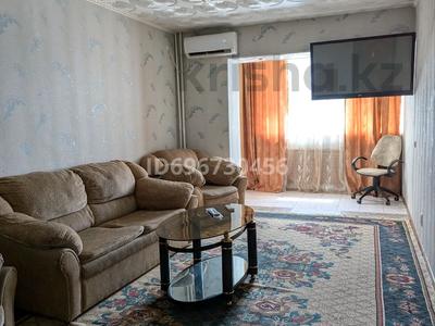 2-бөлмелі пәтер · 56 м² · 1/9 қабат, 27-й мкр 65 — ТЦ Достык, бағасы: 120 000 ₸ в Актау