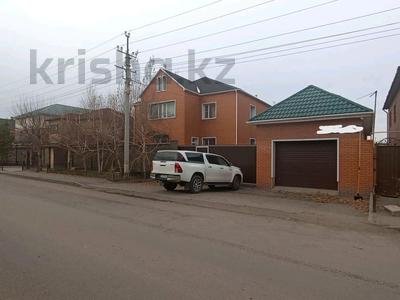 Отдельный дом • 6 комнат • 380 м² • 10 сот., Лепсы за 105 млн 〒 в Астане, Алматы р-н