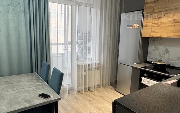 1-комнатная квартира · 42 м² · 9/12 этаж, Туран 59/2 — Улы Дала-Туран за 29.5 млн ₸ в Астане, Есильский р-н — фото 38