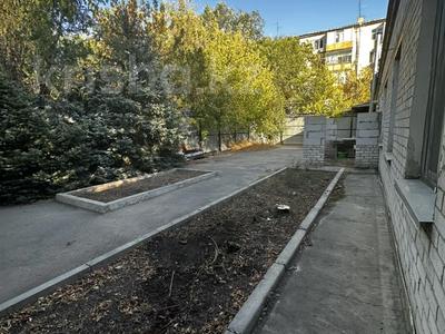 Часть дома · 3 комнаты · 82.9 м² · 2 сот., Авиагородок 17 — Рядом, супермаркет Анвар за 15.6 млн ₸ в Актобе, мкр Авиагородок