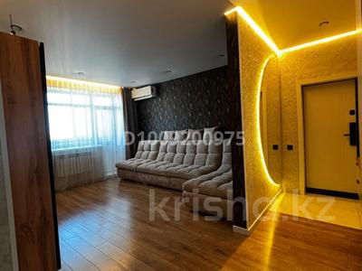 2-комнатная квартира · 64 м² · 9/9 этаж, Жамакаева 163 — Район 72 квартал за 39 млн ₸ в Семее