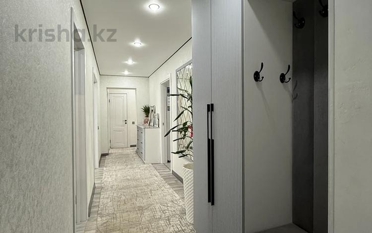 4-комнатная квартира · 80 м² · 9/10 этаж, мкр 11 110 — Абулхаир Хана за 34 млн ₸ в Актобе — фото 2