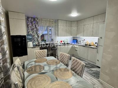 Отдельный дом · 5 комнат · 200 м² · 7.8 сот., Коксай за 55 млн 〒 в Астане, Алматы р-н