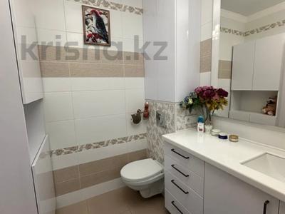 2-комнатная квартира · 63.4 м² · 10/10 этаж, мкр Новый Город, Комиссарова 10/3 за 37 млн ₸ в Караганде, Казыбек би р-н