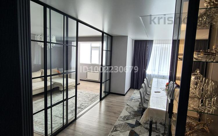 4-комнатная квартира · 120 м² · 2/5 этаж, мкр. Алтын орда, Халел досмухамедулы за 50 млн ₸ в Актобе — фото 3
