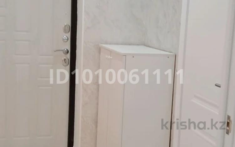 1-бөлмелі пәтер · 38 м² · 2 қабат, 39-й мкр 4, бағасы: 13 млн ₸ в Актау — фото 2