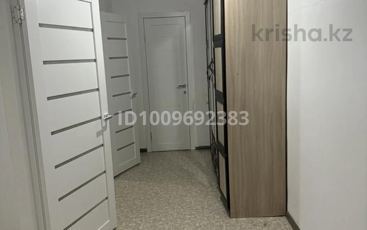 1-бөлмелі пәтер · 42.7 м² · 9/9 қабат, Қарағайлы 74/9, бағасы: 21 млн ₸ в Семее — фото 2