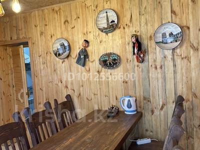 Отдельный дом · 3 комнаты · 100 м² · 10 сот., Жанаконыс 1/1 — Дом культуры, мечеть, школа, садик, скорая за 17.5 млн ₸ в 
