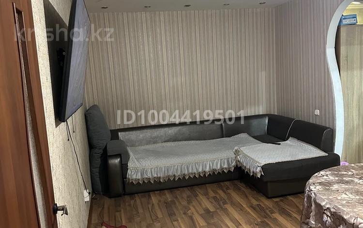 2-бөлмелі пәтер · 42 м² · 2/5 қабат, 342 квартал 14 — наурыз, апрель , садики , школа 8, бағасы: 17.2 млн ₸ в Семее — фото 2