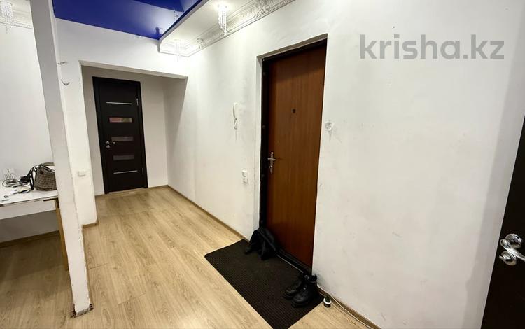 2-бөлмелі пәтер · 54 м² · 8/9 қабат, мкр Юго-Восток, мкр Степной 3, бағасы: 19.9 млн ₸ в Караганде, Казыбек би р-н — фото 2