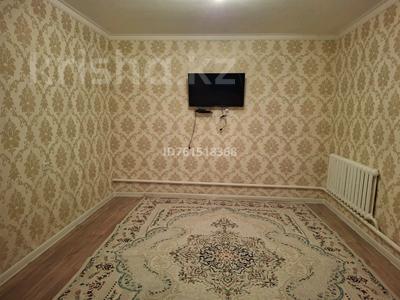 Продажа домов и дачи в Атырауской обл.: Отдельный дом · 3 комнаты · 80 м² · 10 сот., мкр Кайнар, Сабыр Ержанова 63 — Сабыр ержанова за 16 млн 〒 Отдельный дом · 3 комнаты · 80 м² · 10 сот., мкр Кайнар, Сабыр Ержанова 63 — Сабыр ержанова за 16 млн 〒 в Атырау