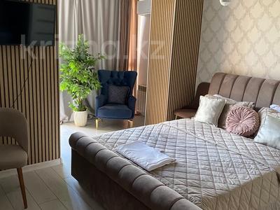 2-комнатная квартира · 60 м² · 4/10 этаж, мкр Михайловка , Крылова — Квартира в новостройке с кондиционером, две двуспальные кровати, Центральный парк, Аманжолова, Газалиева, Ержанова, 45 квартал, вокзал, онкология. КВШ за 25 000 ₸ в Караганде, Казыбек би р-н