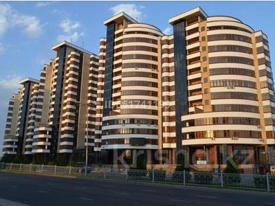 2-комнатная квартира, 105 м², 2/16 этаж помесячно, Кунаева 39 за 320 000 〒 в Шымкенте, Аль-Фарабийский р-н