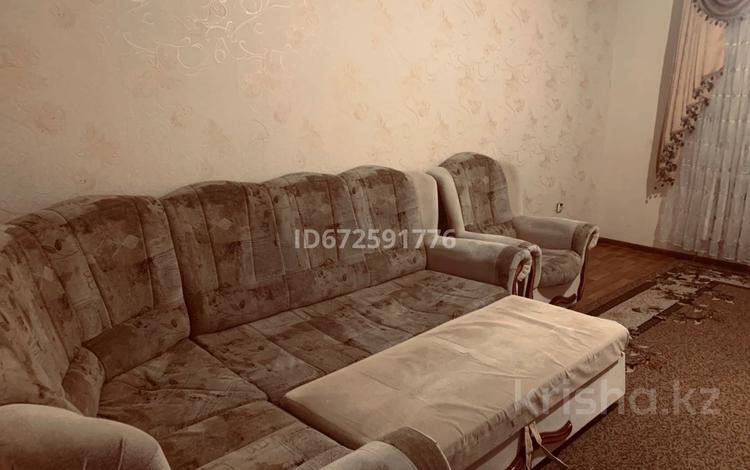 3-комнатная квартира · 75 м² · 10/12 этаж, Кенесары 1 за 350 000 ₸ в Астане, Сарыарка р-н — фото 10