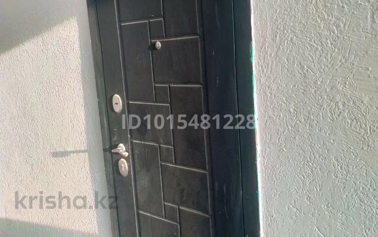 2-комнатная квартира · 37 м² · 5/5 этаж, Толе би 11а — Рядом ТРЦ МАРТ, Доснар,базар Гранд за 5.8 млн ₸ в Таразе — фото 2