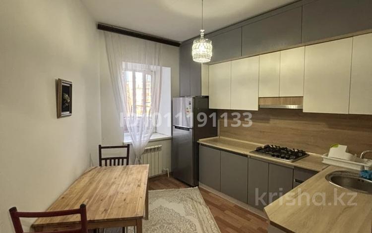 2-бөлмелі пәтер · 61.4 м² · 2/9 қабат, мкр. Алтын орда 3г, бағасы: 10 000 ₸ в Актобе — фото 2