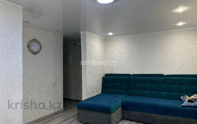 2-комнатная квартира · 45 м² · 5/5 этаж, Назарбаева — Назарбаева 8/1. Потанина. Дворец спорта. за 180 000 ₸ в Усть-Каменогорске, Ульбинский — фото 2