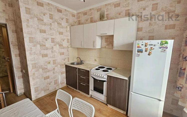 2-бөлмелі пәтер, 54 м², 7/9 қабат ай сайын, E 246 10, бағасы: 150 000 〒 в Астане — фото 2