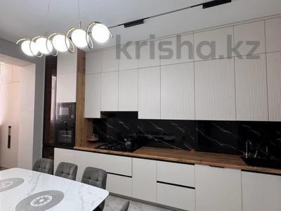 4-комнатная квартира · 160 м² · 1/5 этаж, мкр. Алтын орда за 70 млн 〒 в Актобе