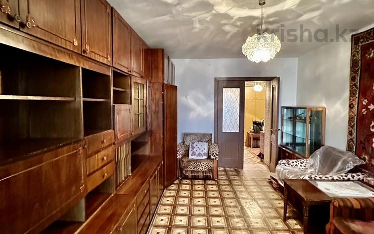 3-комнатная квартира · 56.9 м² · 3/5 этаж, Сортировка, Маметовой 93 — Маг Мебельный за 9.5 млн ₸ в Караганде, Алихана Бокейханова р-н — фото 2